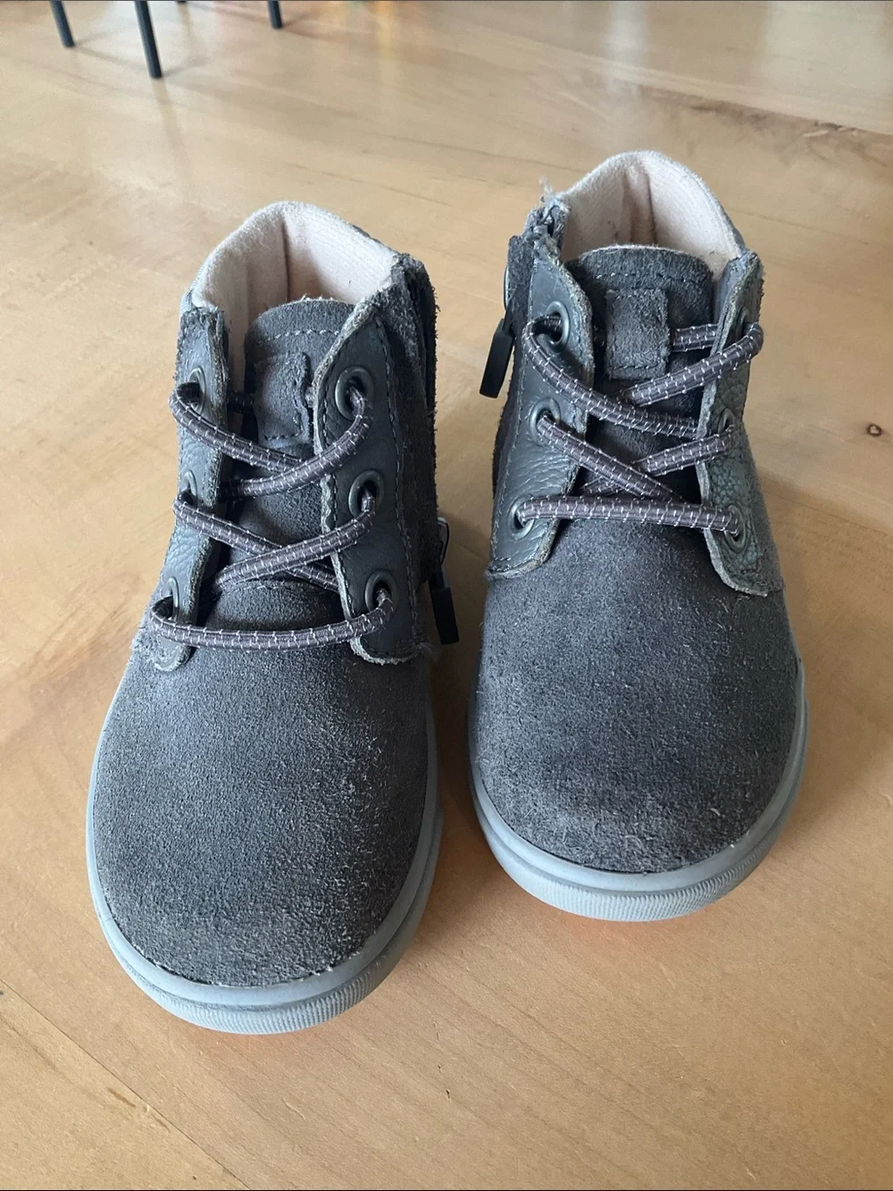 UGG kids high